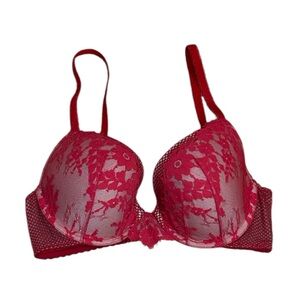 Victoria’s Secret dream angels, Perfect coverage, red underwire lace bra, 34D